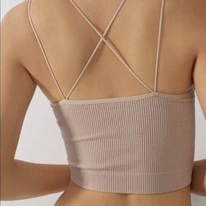 UO Cindy Sparkle Seamless Cropped Cami